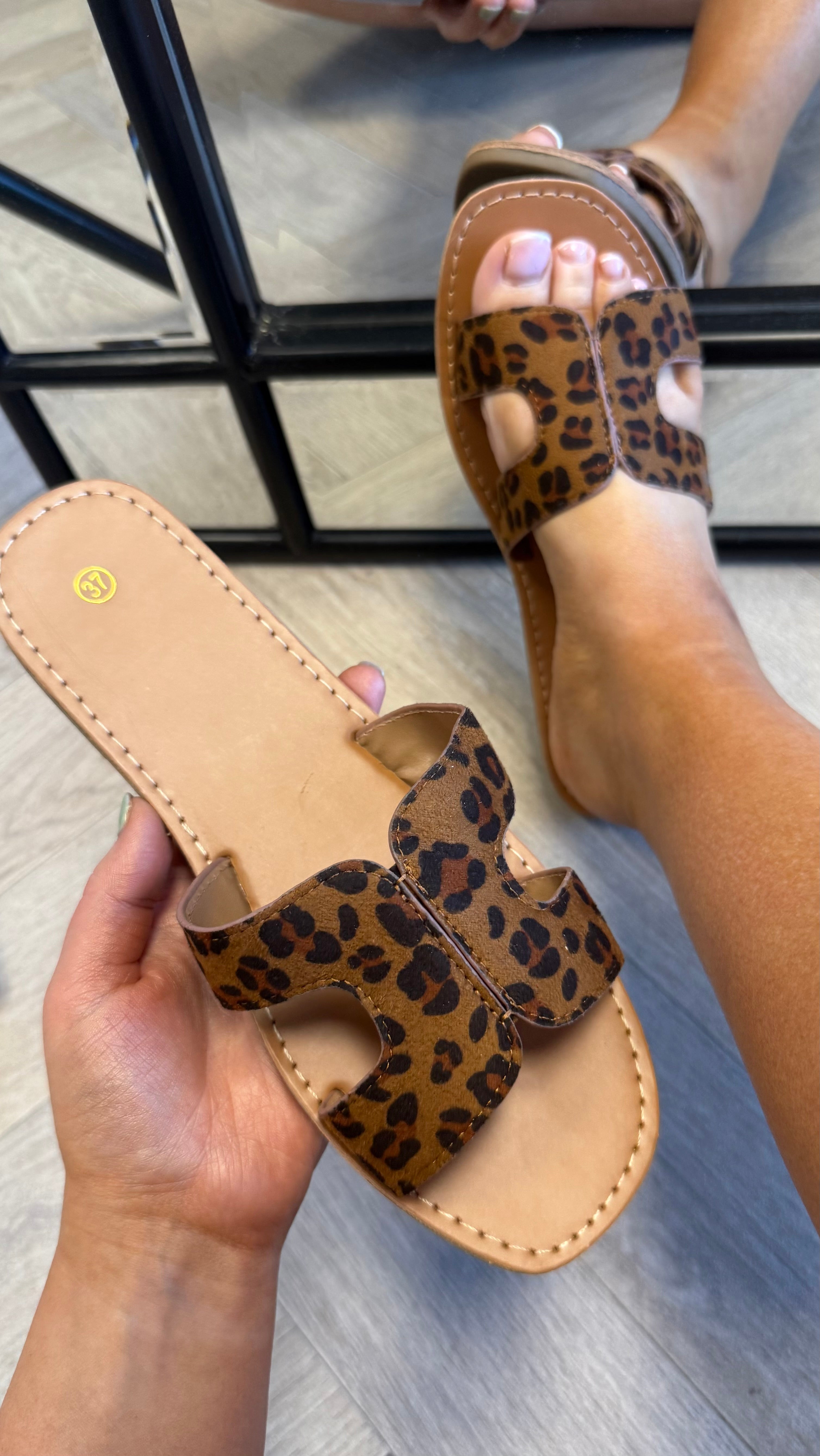 Brown Leopard Target Leopard Mules Lisha Leopard Print Flat