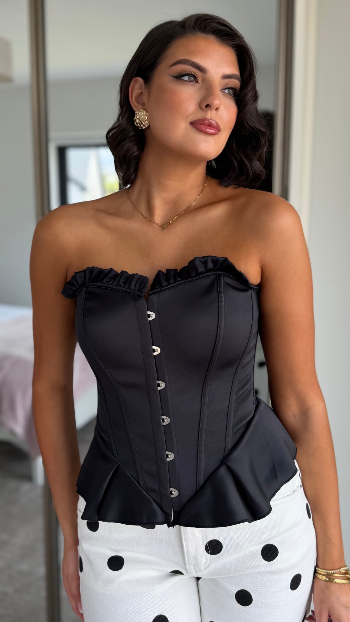 Daleyza Black Frill Hem Corset Top – Get That Trend