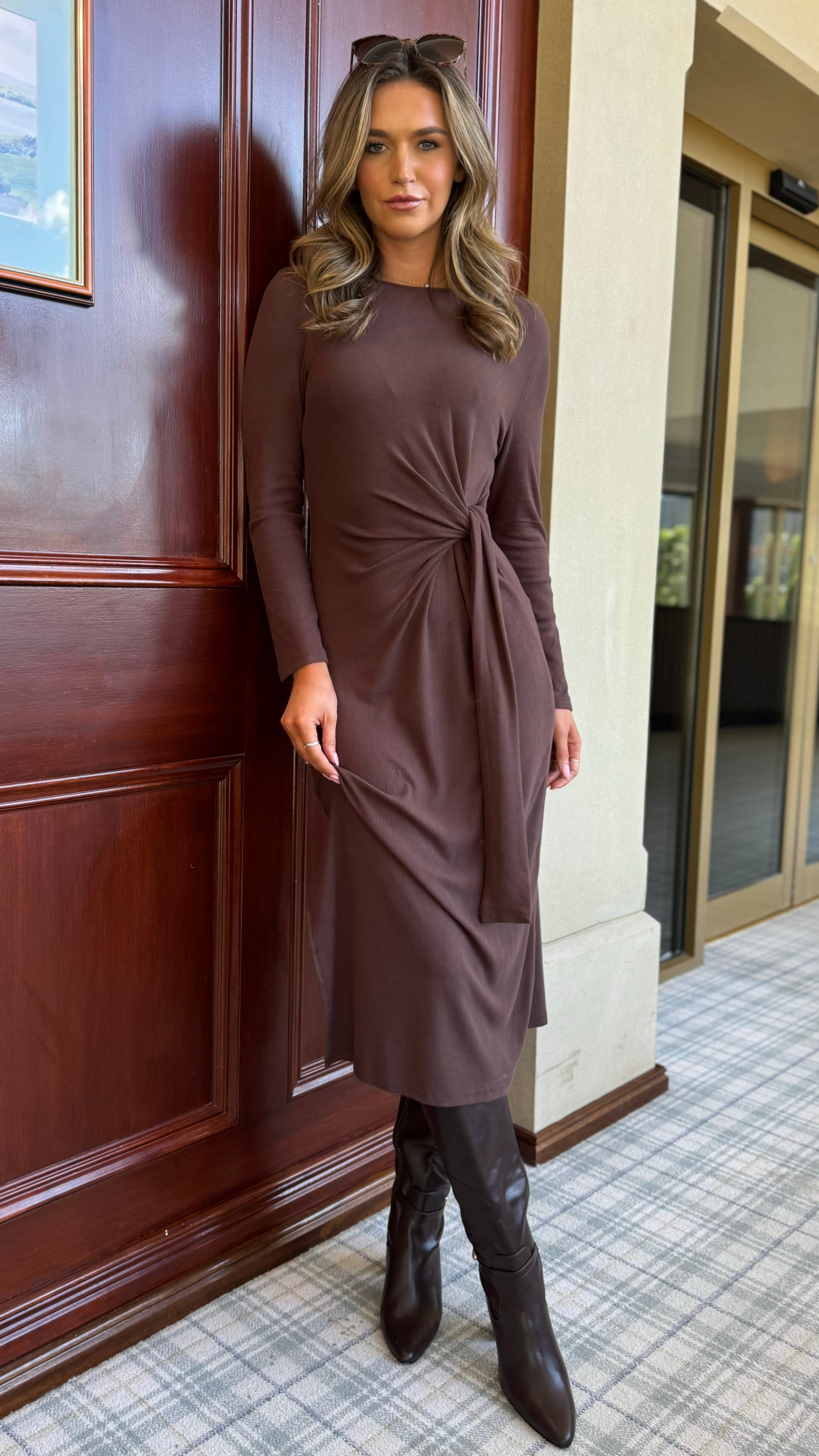 Ciara Brown Knot Detail Long Sleeve Midi Dress – Get That Trend