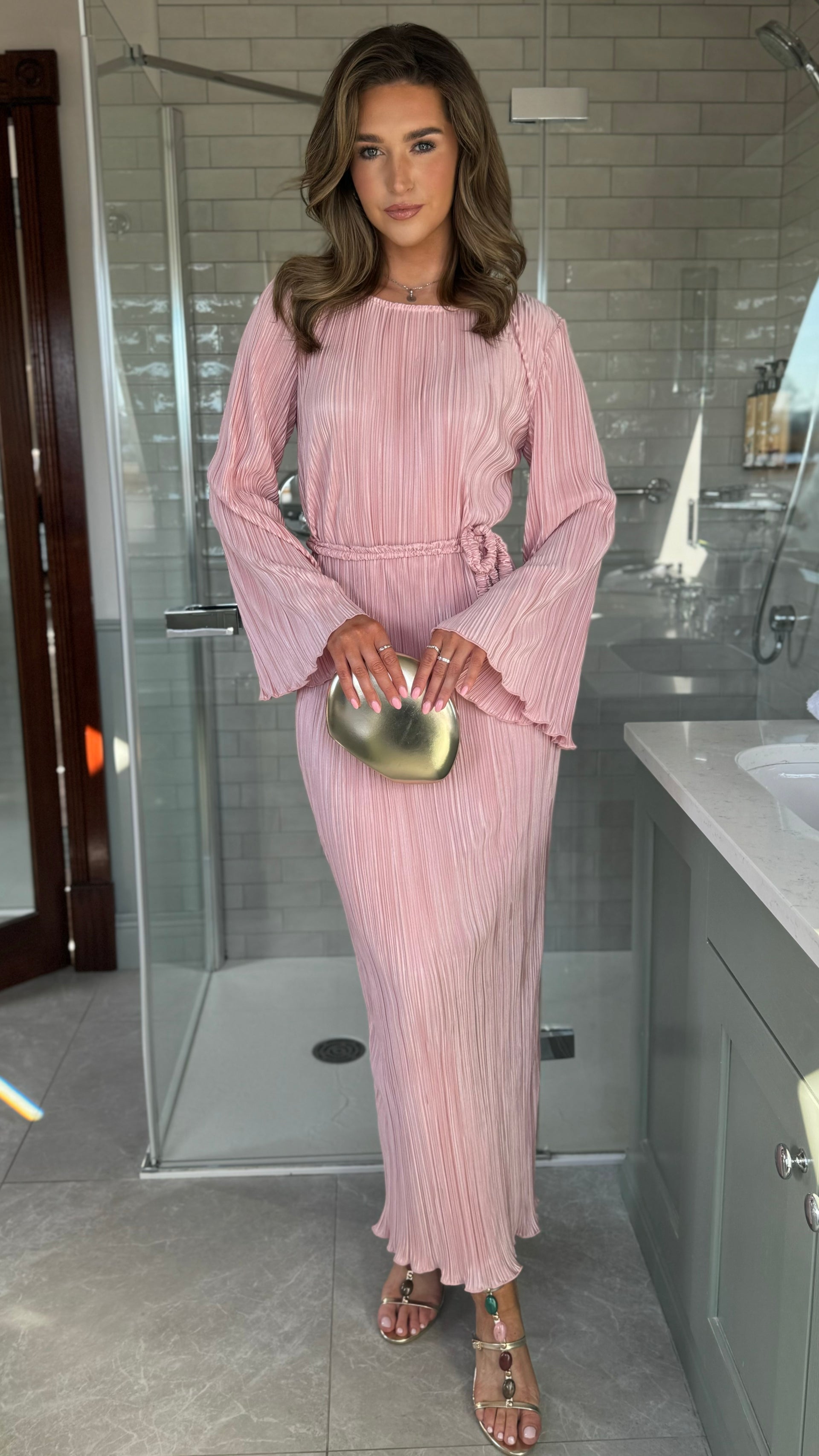 Tyler Pink Plisse Long Sleeve Midi Dress – Get That Trend