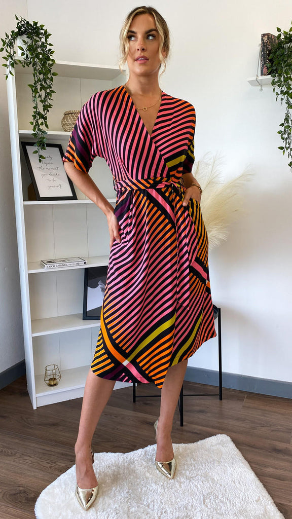 Get That Trend Closet London Black Print Kimono A-Line Midi Dress